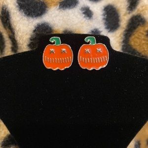 🆕Halloween 🎃 👻 Jack O’ Lantern Post Earrings
